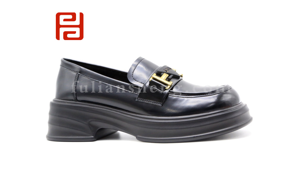 福連升春秋新款女鞋時(shí)尚休閑樂(lè)福鞋女單鞋