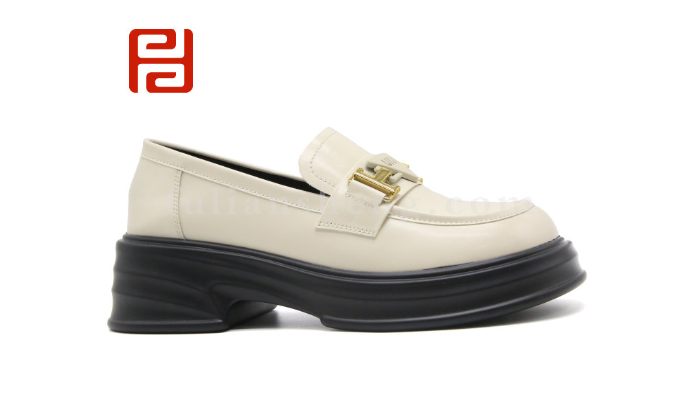 福連升春秋新款女鞋時(shí)尚休閑樂(lè)福鞋女單鞋