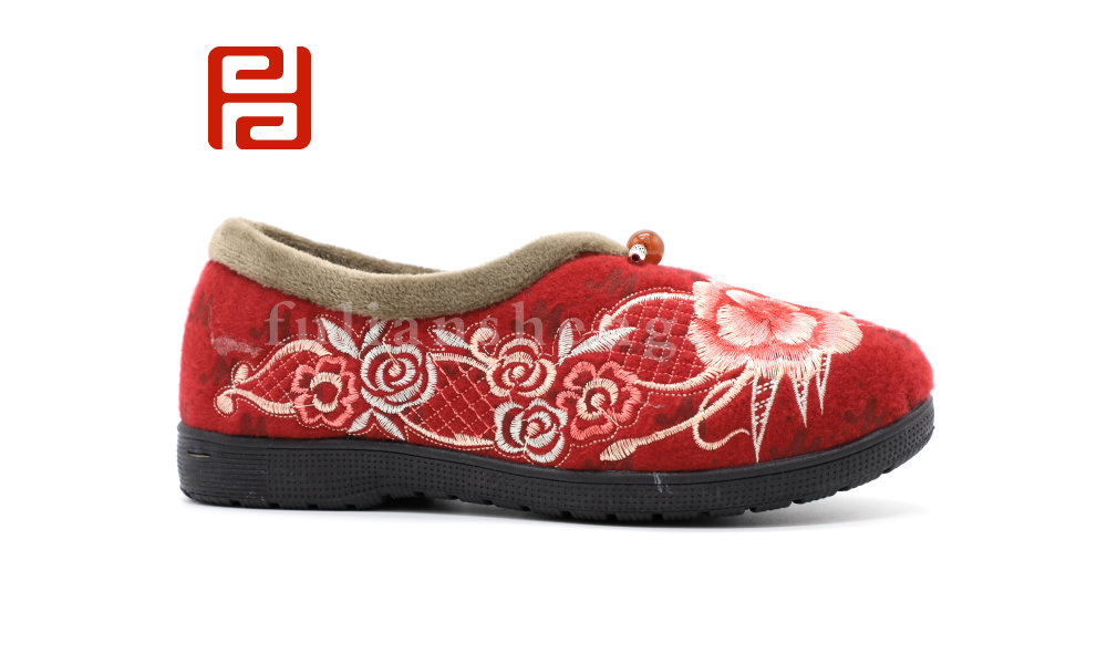 福連升冬季新款中國風(fēng)尚老北京布鞋漢唐風(fēng)韻漢舞鞋