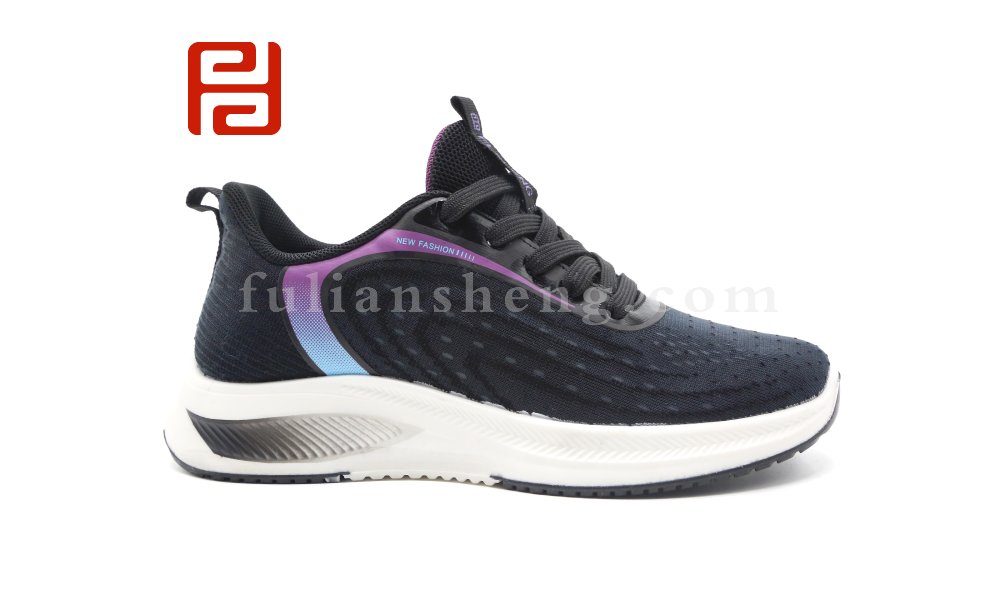 春季透氣休閑運(yùn)動(dòng)鞋時(shí)尚運(yùn)動(dòng)女鞋冰絲紗架軟底鞋子